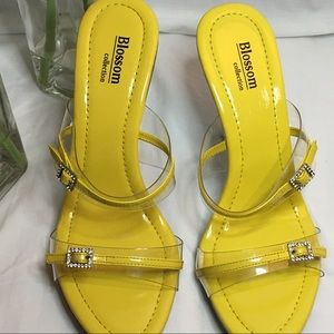 Blossom collection yellow clear 4in heels
